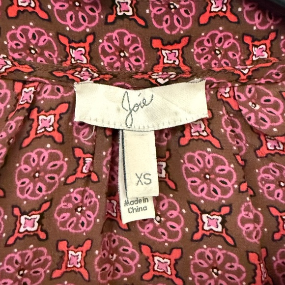 Joie Burgundy Geometric Blouse Size XS - Picture 3 of 5
